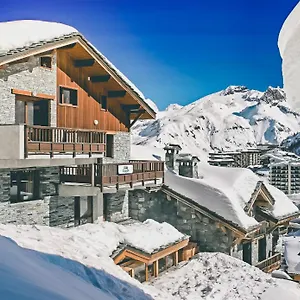 Hideout Hostel